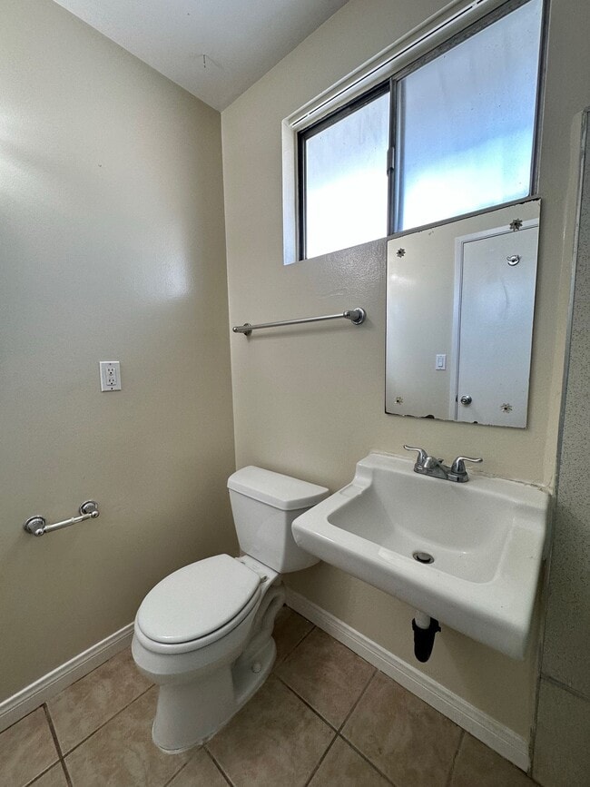 Photo - 5616 Rocket St Unit 5616