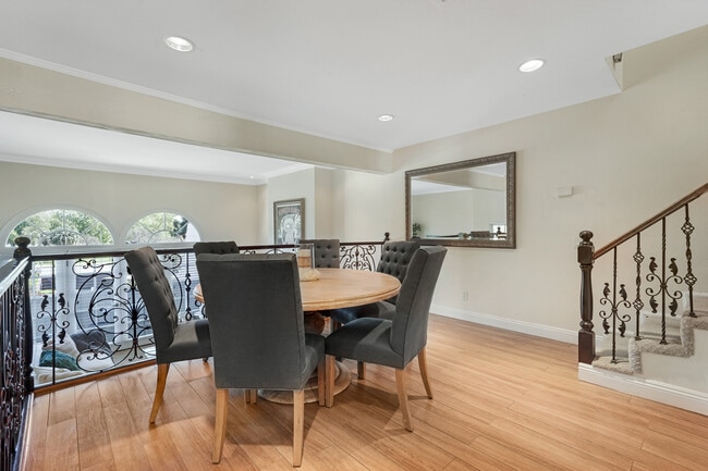 Photo - 5845 Topanga Canyon Pl