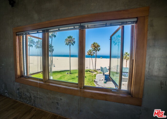 Photo - 8 Brooks Ave Unit 12