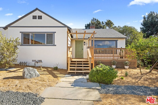 Photo - 10712 Clarkson Rd