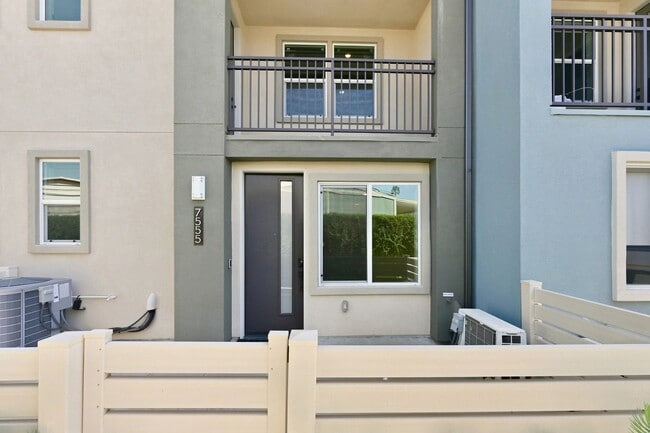 Photo - 7555 Landon Ln