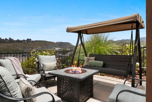 Photo - 7264 Wembley St