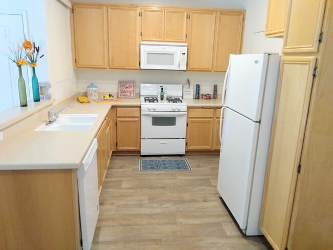 Kitchen - The Bungalows