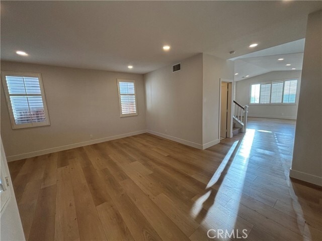 Photo - 33 Grassy Knoll Ln