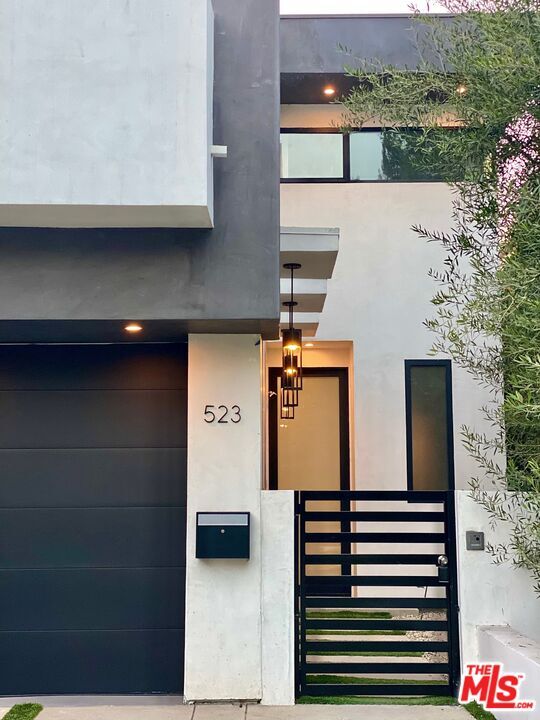 Photo - 523 N Harper Ave