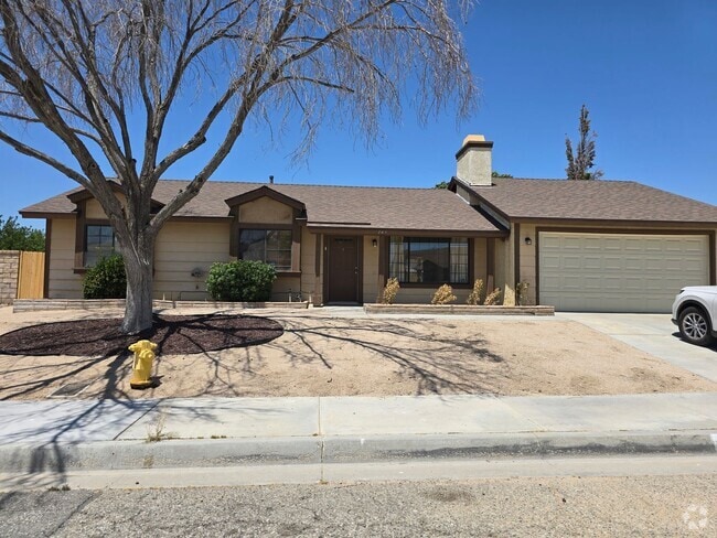 Building Photo - 1743 W Ave K9 Rental