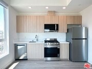 Photo - 1106 S Kenmore Ave Condo Unit 203