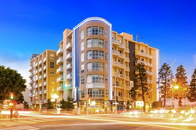 E On Grand - E On Grand Apartments