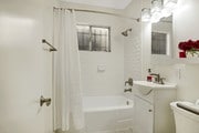 Full Bathroom - 4058 9th Ave Unit 4058