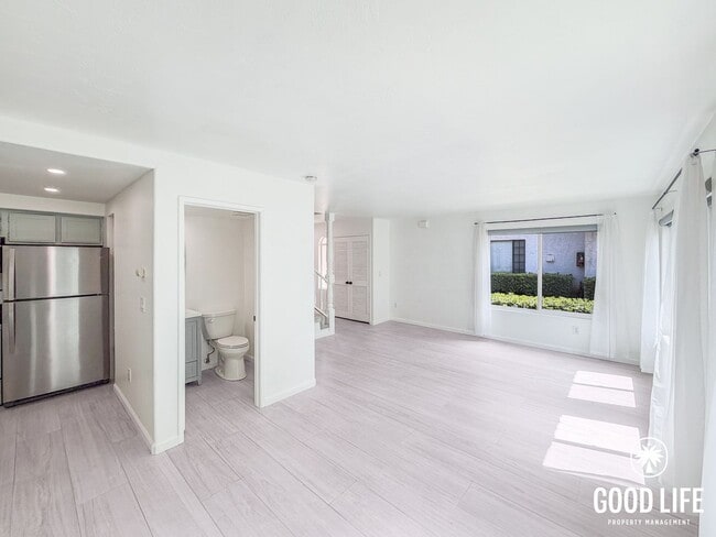 Photo - SD: Spacious 2BD/2.5BA home in Del Cerro with Fireplace, Private Balcony & 2-Car Garage