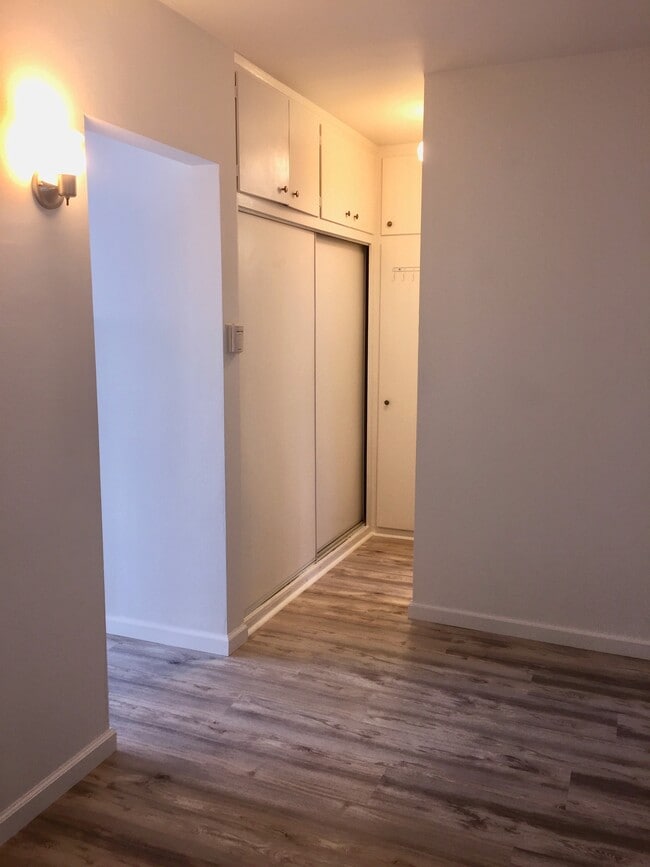 Photo - 11333 Venice Blvd Unit 5