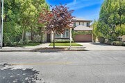 Photo - 1714 W Oak St