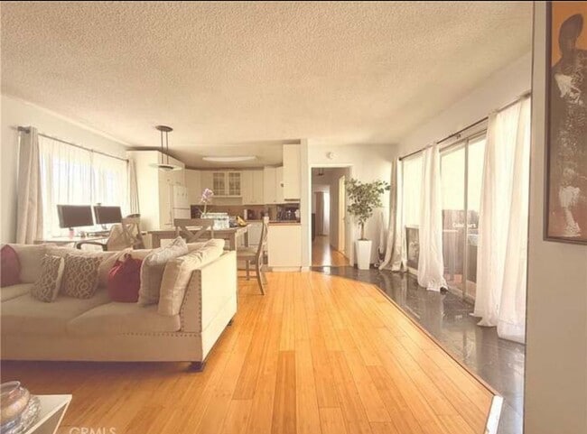 Photo - 5300 Fairview Blvd Unit 19
