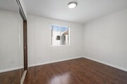 Photo - 817 N Hobart Blvd Apartment