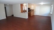 Photo - Spacious 6 Bedroom, 3 Bathroom, Single Fam... House