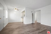 Photo - 115 N Oak St Unit 15