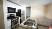 Photo - 922 W 23rd St Condo Unit 104