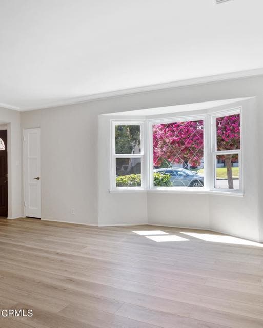 Photo - 640 E Elmwood Ave