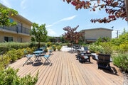 Hangout - Apartments close to Downtown LA with Gym, ...