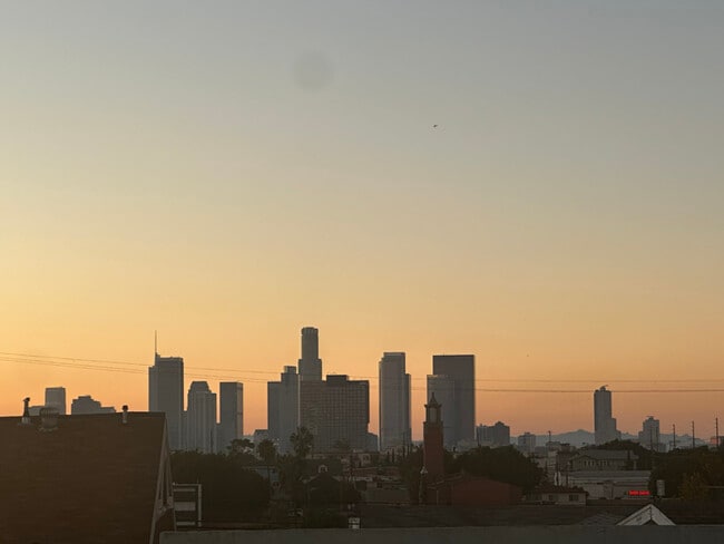 Building Photo - 935 Marietta St