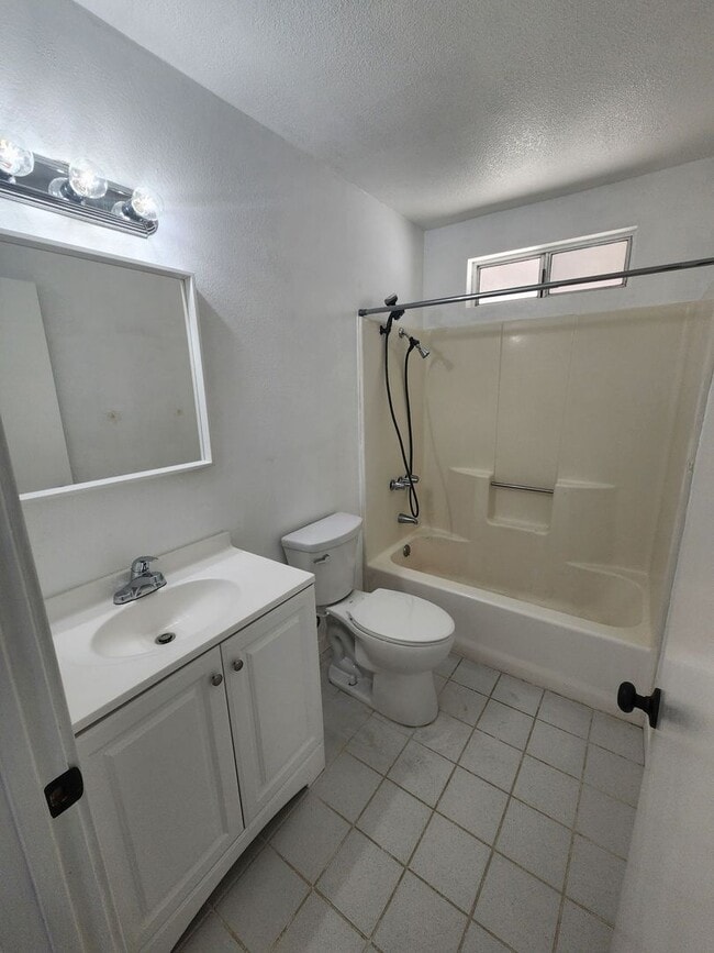 Photo - **COMING SOON** 2 Bedroom 2 Bath House near Downtown