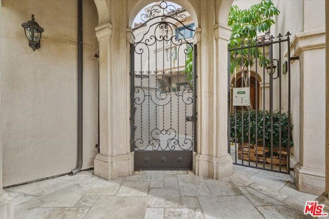 Photo - 11357 Ovada Pl Unit 2