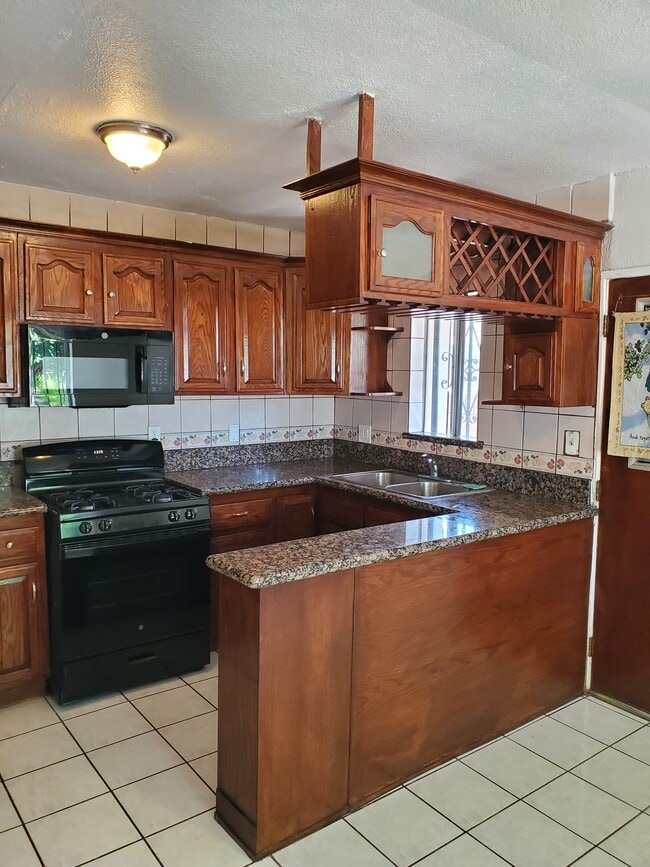 Photo - 1370 S Thomas St Unit 1370