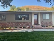 Photo - 2485 E Hillcrest Dr House