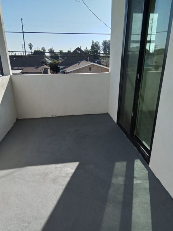 Photo - 1164 E Adams Blvd