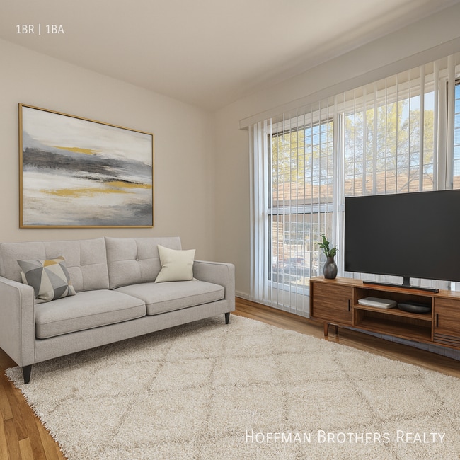 Photo - 11940 Laurelwood Dr Unit 18