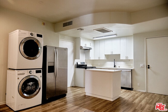 Photo - 1242 9th Ct Unit 2A