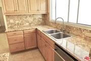 Photo - 210 S Spalding Dr Condo