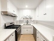 Photo - 6041 Whitsett Ave Unit 202