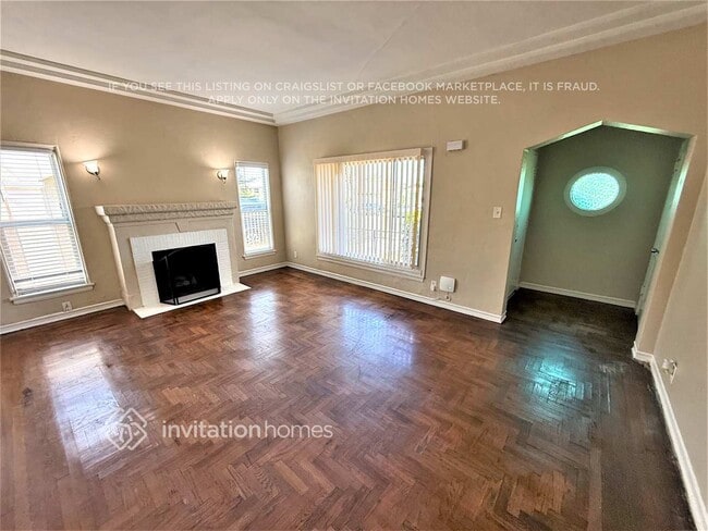 Photo - 9471 La Salle Ave