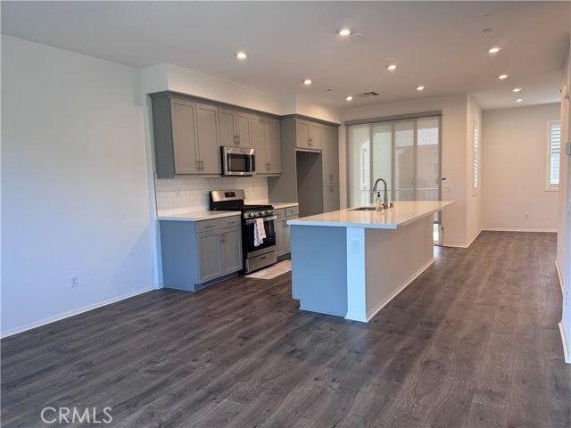 Photo - 8141 Garden Park St