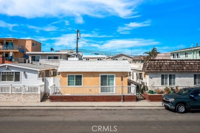 Building Photo - 1128 W Balboa Blvd