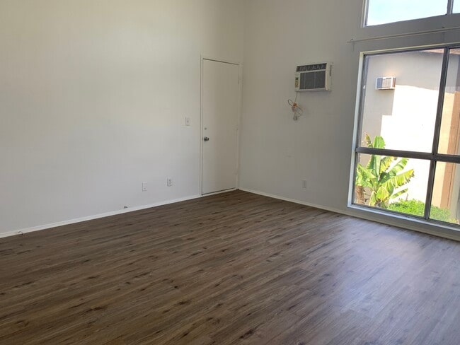 Photo - 808 Coriander Dr Unit #A