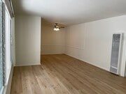 Photo - 1122 S Clark Dr Unit 3