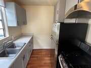 Photo - Oregon St. Triplex Apartment Unit 4378
