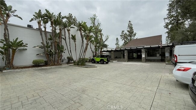 Photo - 18645 Hatteras St