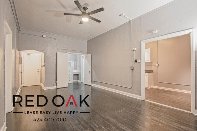 Photo - 854 S Oxford Ave Condo Unit 107