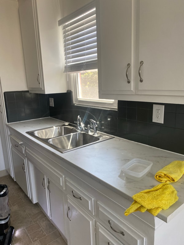 Photo - 846 Empire Ave