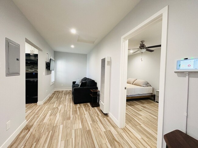 Photo - 8828 Haas Ave Unit 8828 Haas