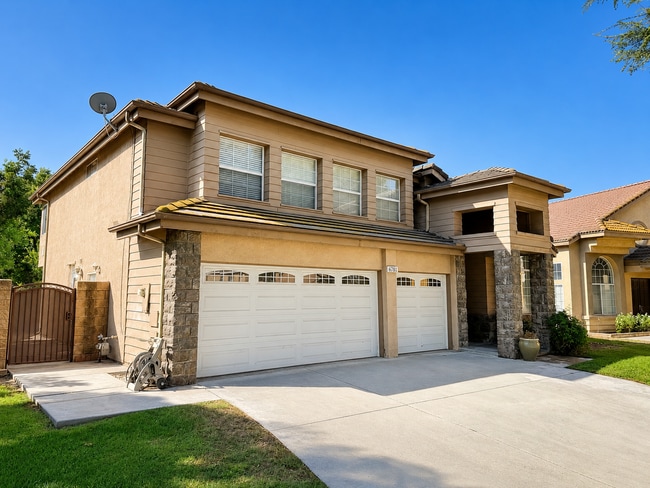 Building Photo - 6781 Angelina Ct