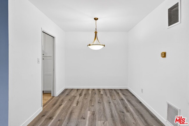 Photo - 630 Orlando Ave Unit 1