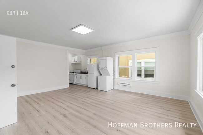 Photo - 323 W 4th St Unit 201