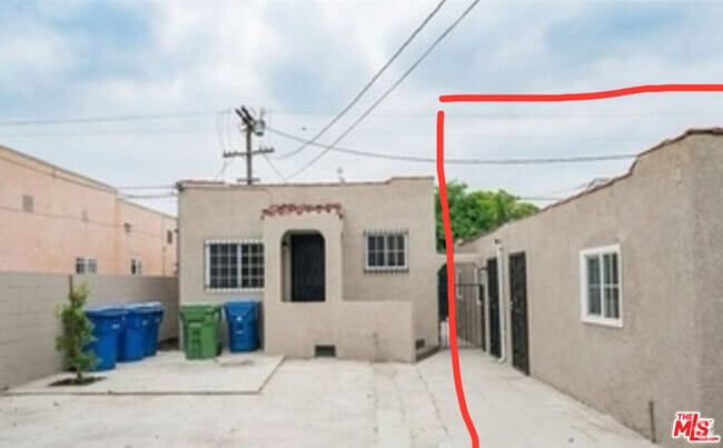 Building Photo - 820 E 84th Pl Rental