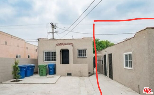 Photo - 820 E 84th Pl House