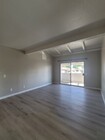 Photo - Peppertree Ventura Upper level 2+1 Condo w... Unit 715