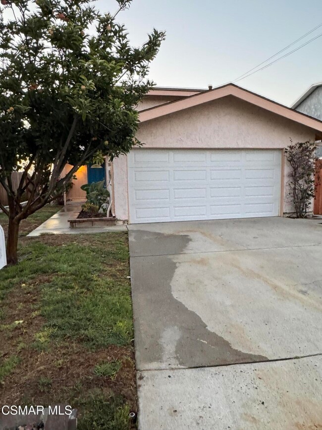 Photo - 763 Benson Way